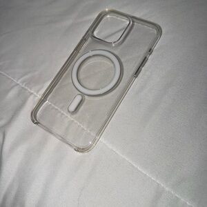 Apple Clear Phone Case with White MagSafe Ring